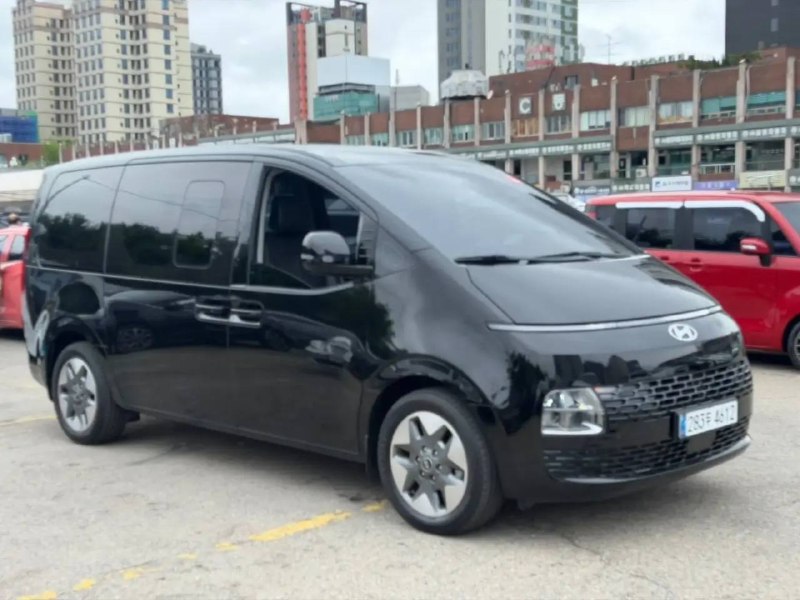 Hyundai Staria — привезли для клиента Glory Auto