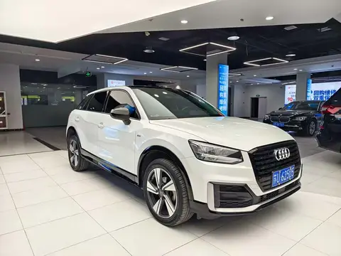 Audi Q2L 2021款 35 TFSI 时尚动感型, фото 3