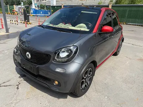 Smart Forfour 2016款 0.9T 66千瓦先锋版, фото 1