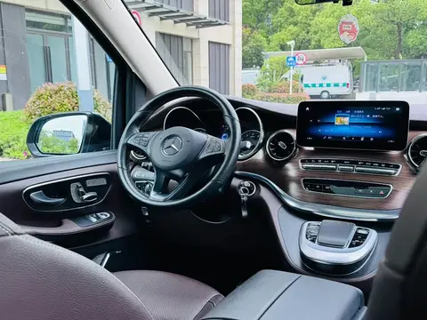 Mercedes-Benz V 2021款 V 260 L 长轴距豪华版, фото 5
