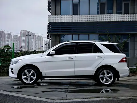 Mercedes-Benz M 2015款 ML 320 4MATIC, фото 4
