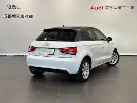 Audi A1 2014款 30 TFSI Sportback舒适型, фото 4