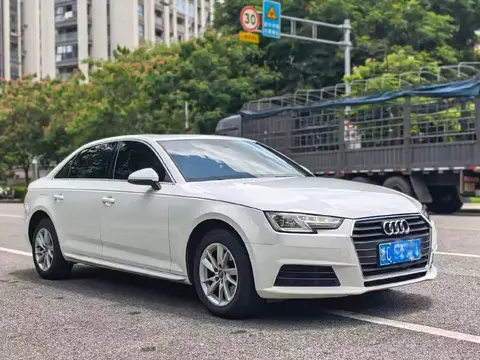 Audi A4L 2017款 40 TFSI 进取型, фото 2