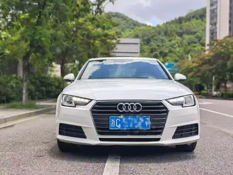 Audi A4L 2017款 40 TFSI 进取型, фото 3