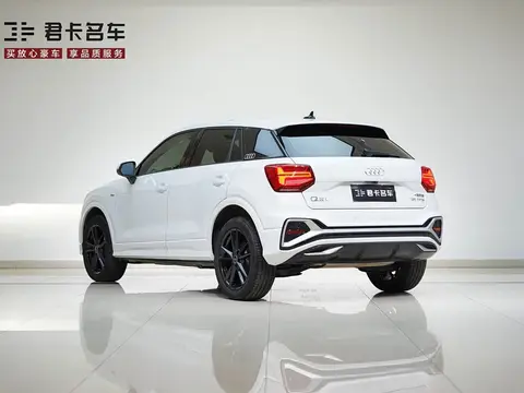Audi Q2L 2022款 35 TFSI 进取动感型, фото 5