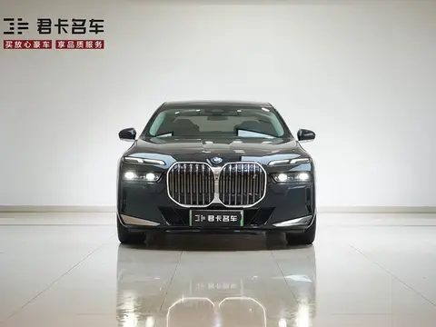 BMW I7 2023款 eDrive50L 领先M运动套装, фото 2