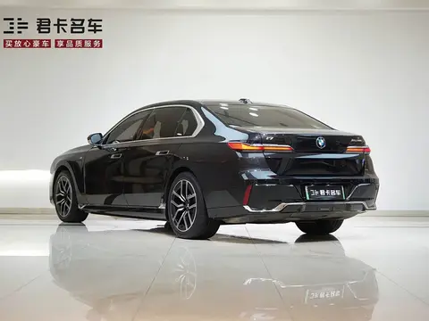 BMW I7 2023款 eDrive50L 领先M运动套装, фото 5