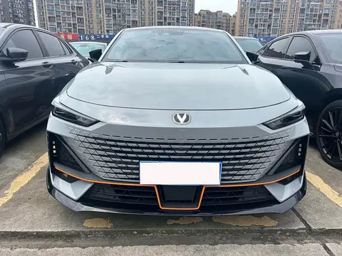Changan Uni V 2023款 1.5T 运动版, фото 2