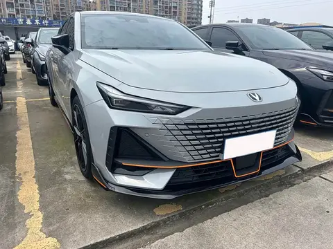 Changan Uni V 2023款 1.5T 运动版, фото 3