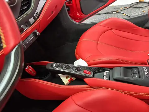 Ferrari F8 2020款 Spider 3.9T V8, фото 4