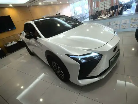 Lexus Rz 2023款 450e 四驱纵享版, фото 1