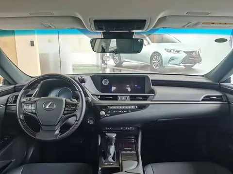 Lexus Es 2021款 200 豪华版, фото 5