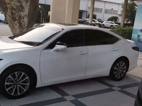 Lexus Es 2022款 300h 卓越版, фото 3
