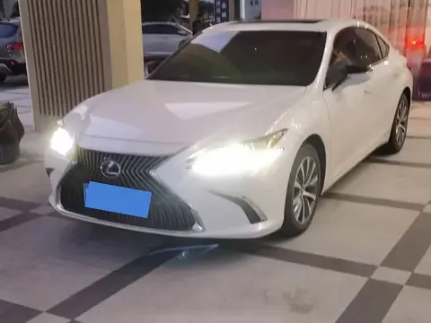 Lexus Es 2020款 300h 卓越版, фото 2