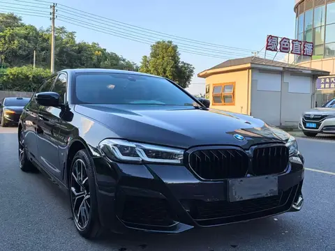 BMW 5 2022款 530Li 尊享型 M运动套装, фото 2