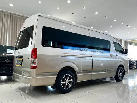 Toyota Hiace 2015款 2.7L 自动, фото 3