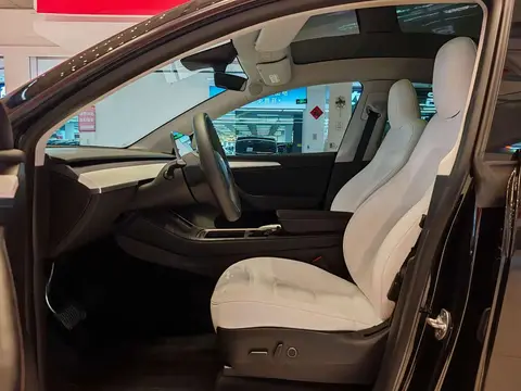 Tesla Model Y 2022款 后轮驱动版, фото 4