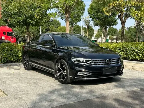 Volkswagen Magotan 2023款 200万辆纪念版 280TSI DSG舒适型, фото 3