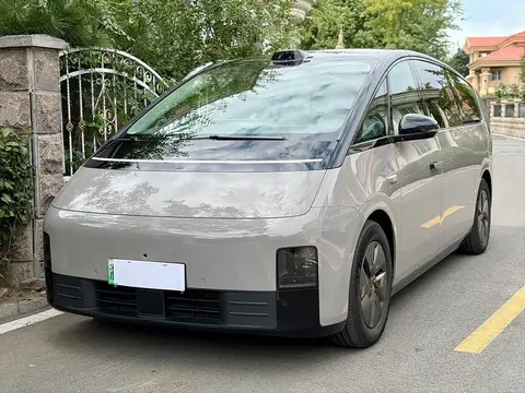 Li Auto Mega 2024款 Ultra, фото 1