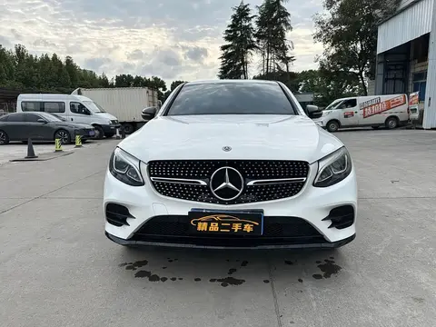 Mercedes-Benz Glc 2019款 GLC 200 4MATIC 轿跑SUV, фото 3