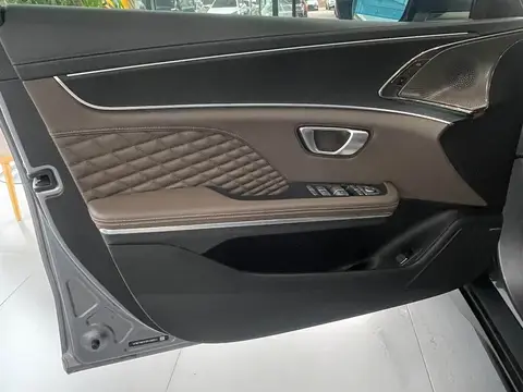 BYD Han 2022款 DM-i 121KM 尊享型, фото 5