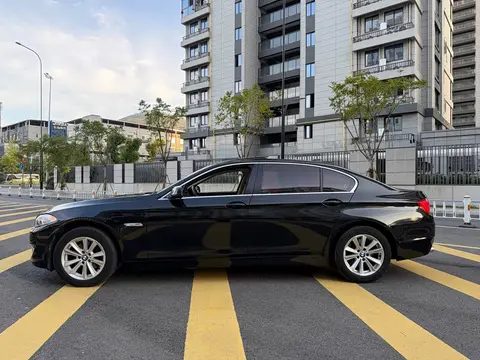 BMW 5 2013款 520Li 典雅型, фото 4