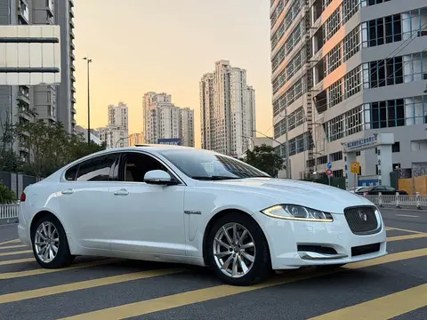 Jaguar Xf 2013款 XF 3.0 SC 豪华版, фото 3