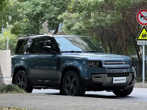 Land Rover Defender 2022款 90 2.0T P300 X-DYNAMIC HSE, фото 3