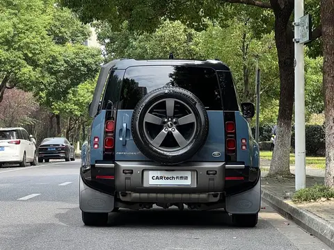 Land Rover Defender 2022款 90 2.0T P300 X-DYNAMIC HSE, фото 4