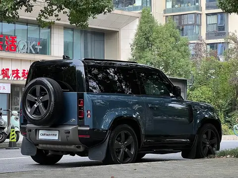 Land Rover Defender 2022款 90 2.0T P300 X-DYNAMIC HSE, фото 5
