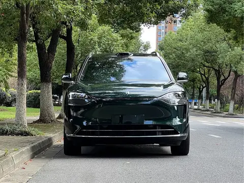 AITO M9 2024款 增程 Ultra版 42kWh 6座版, фото 2