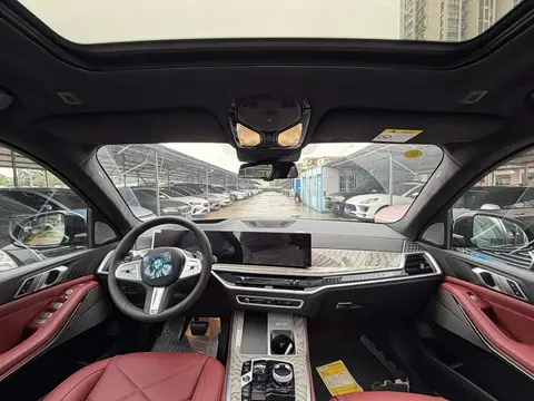 BMW X5 2026款 改款 xDrive 40Li M运动曜夜套装, фото 5