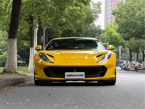 Ferrari 812 2017款 6.5L Superfast, фото 2