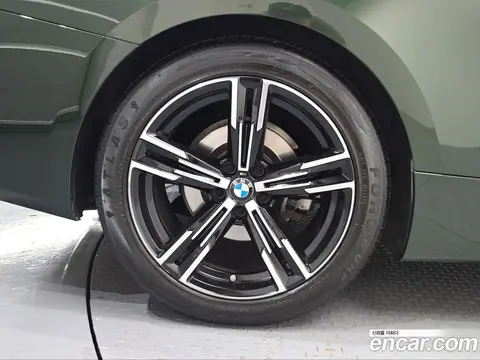 BMW 4 Series 420i M Sport Convertible, фото 5